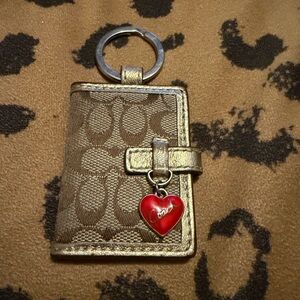 Mini coach picture keychain